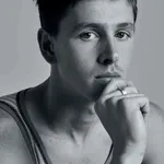 Harris Dickinson