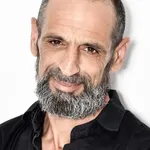 Gil Frank