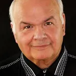 Gary Farmer