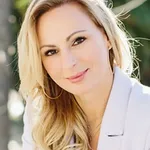 Christi Lukasiak