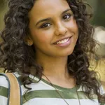 Ana Beatriz Cisneiros