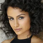 Nazanin Mandi
