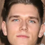 Devan Key