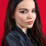 Dove Cameron