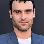 Dane DiLiegro