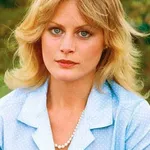 Beverly D'Angelo