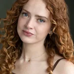 Zoé De Grand Maison