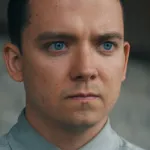 Asa Butterfield