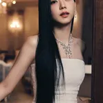Jisoo (Kim Ji-soo)