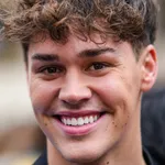 Noah Beck