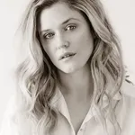 Harriet Dyer