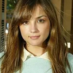 Rachael Leigh Cook