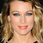 Natalie Zea