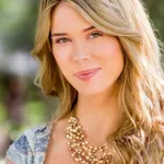 Leah Renee