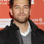 Antony Starr