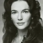 Fionnula Flanagan