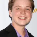 Evan Roe