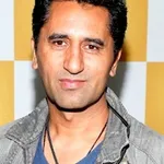 Cliff Curtis
