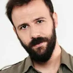 Nikos Gelia
