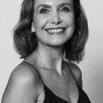 Adriana Quadros
