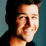 Kyle Chandler