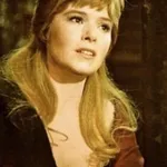 Shani Wallis