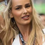 Yasmin Brunet