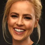 Amanda Schull