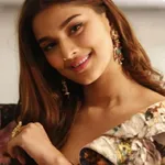 Saiee Manjrekar