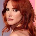 Hari Nef