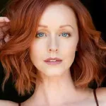 Lindy Booth