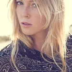 India Oxenberg