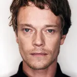 Alfie Allen