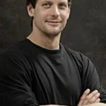 Levente Lezsák