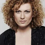 Lucy Diakovska