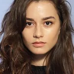 Ece Yaşar