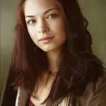 Kristin Kreuk
