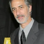 David Strathairn