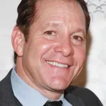 Steve Guttenberg