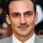 Henry Lloyd-Hughes
