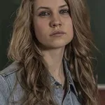 Tessa Hoder