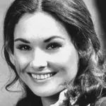 Lori Saunders