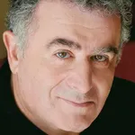 Saul Rubinek