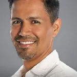 Jay Hernandez