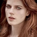 Rose Leslie