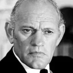 Harry Andrews