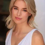 Elle Chapman