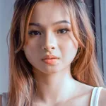 Angeli Khang