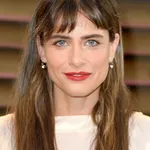 Amanda Peet