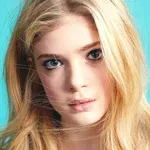 Elena Kampouris
